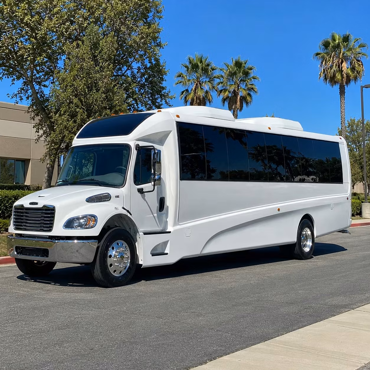 abilene 28 passenger minibus rental